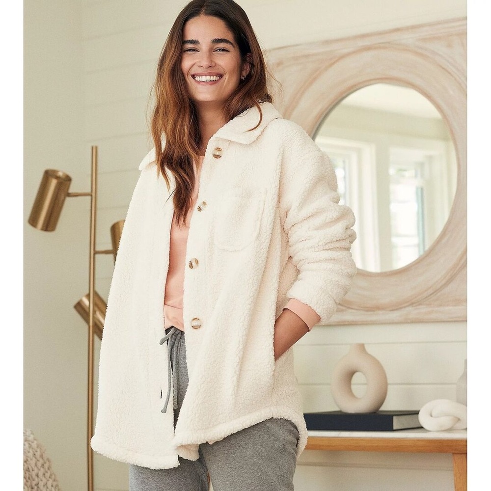 Koolaburra By Ugg Sherpa Shacket, Size M - image 1